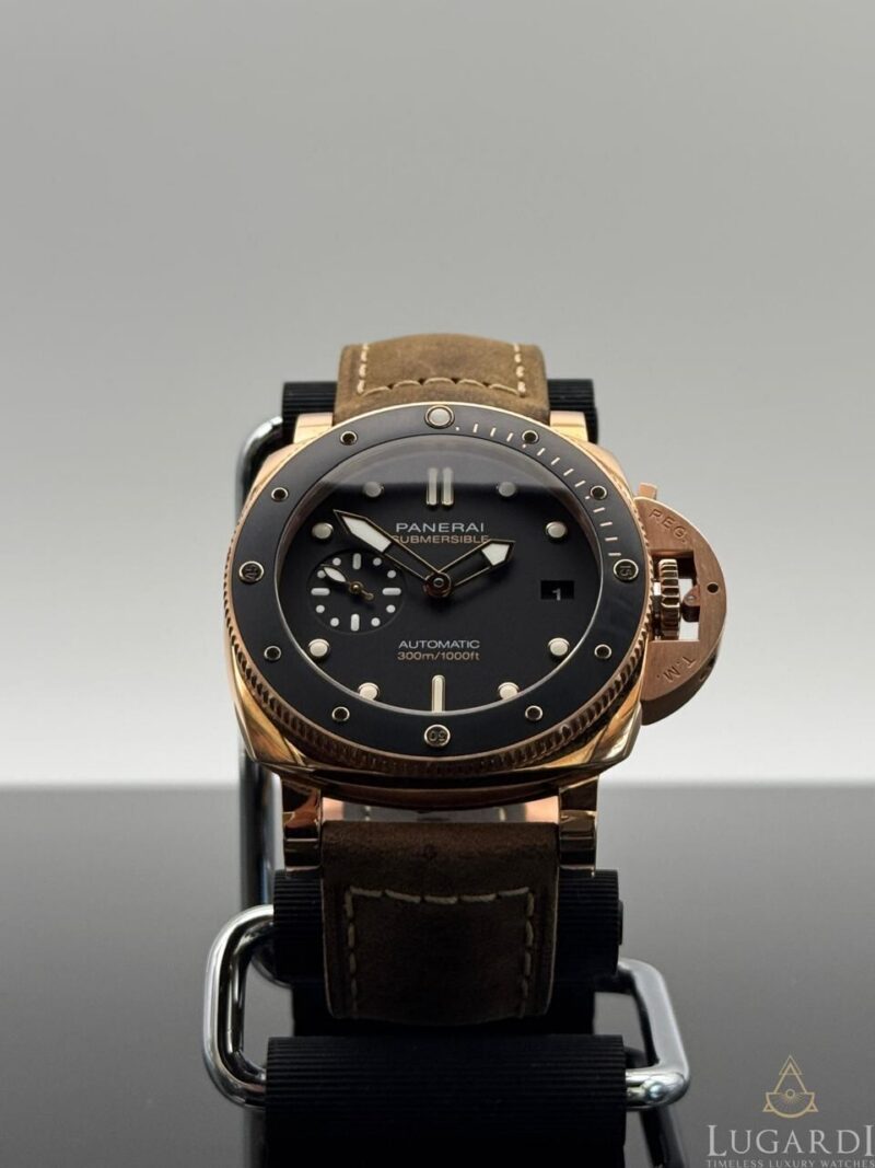 Panerai Submersible PAM01164 Goldtech 42mm black dial ceramic bezel brown leather strap