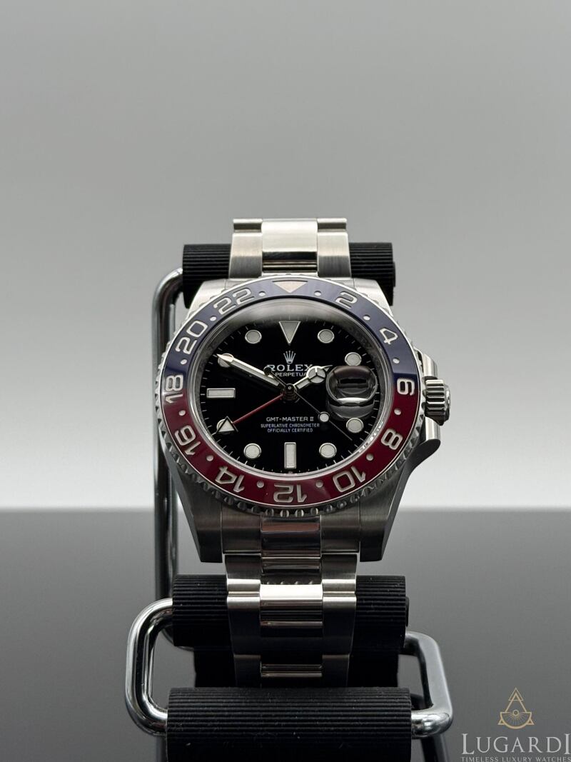 Rolex GMT-Master II 126710BLRO Pepsi red blue Cerachrom bezel Oyster bracelet