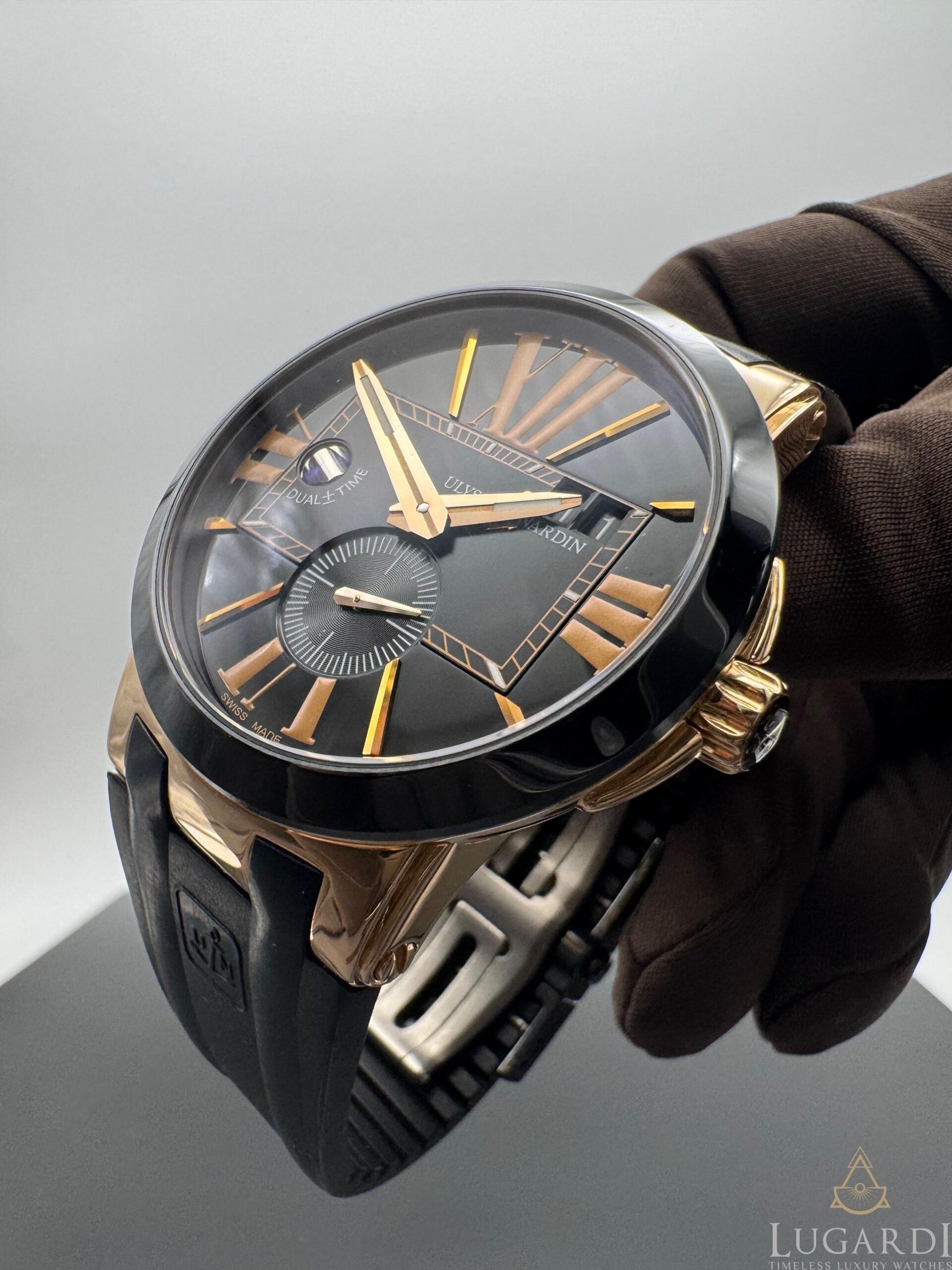 Ulysse Nardin Executive Dual Time 246-00 black dial rose gold 43mm ceramic bezel