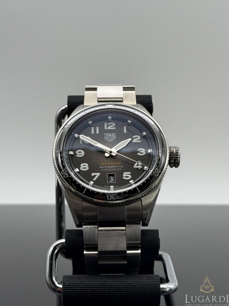 TAG Heuer Autavia WBE5114 brown dial 42mm black ceramic bezel on steel bracelet